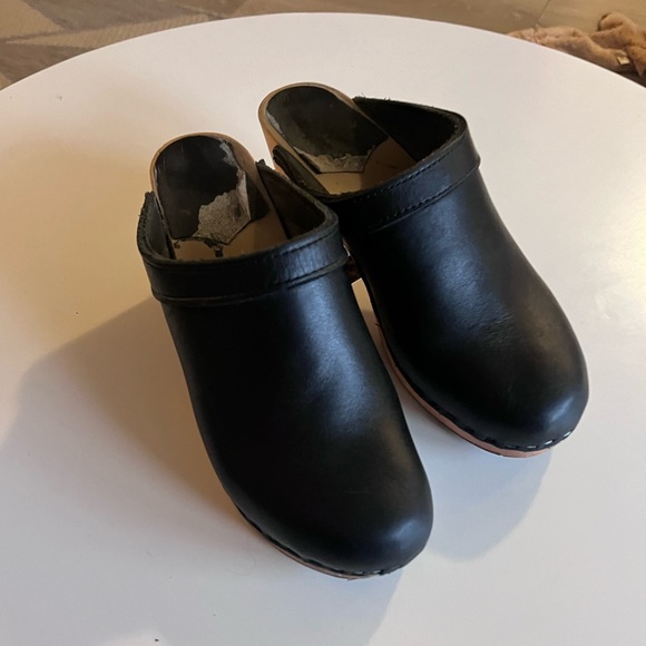 Sven Swedish Clogs women’s size 7 - Picture 1 of 3